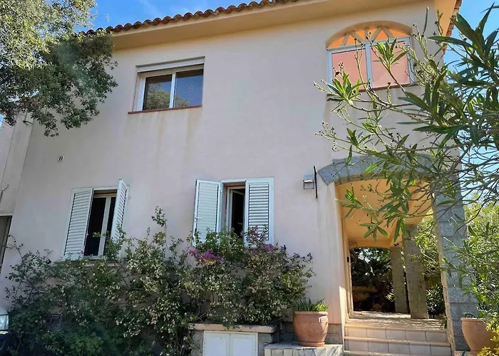 Maison Bon Aria Familiale Vue 5 Min Plages 度假居