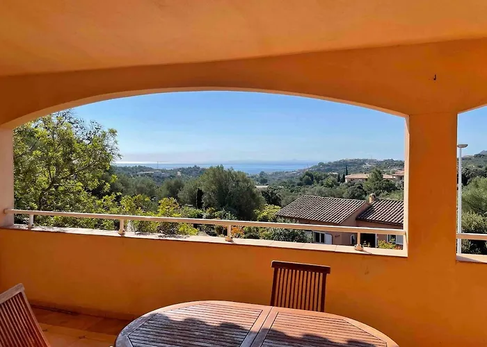 Maison Bon Aria Familiale Vue 5 Min Plages 度假居 *